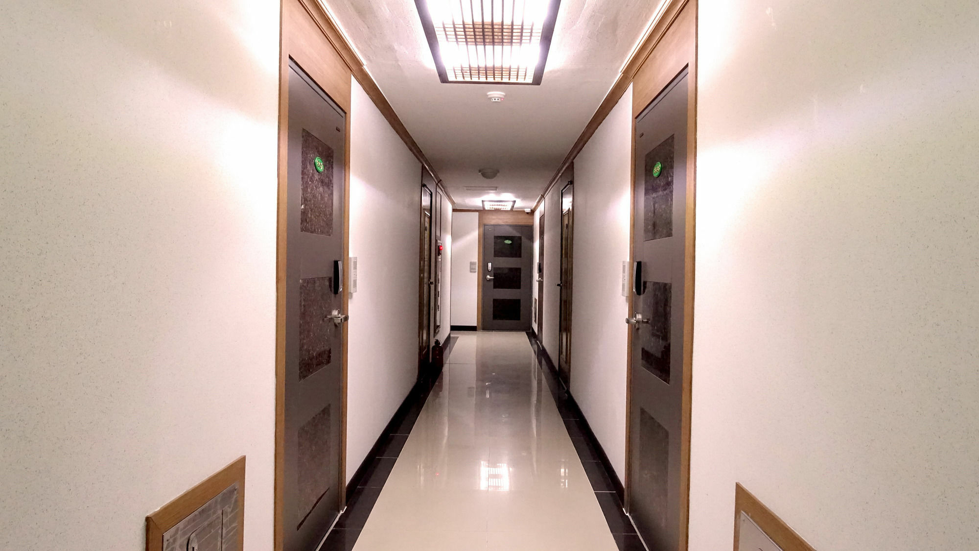 Happy Memory Hotel Jeonju Exterior photo